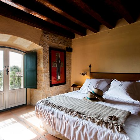 Hacienda Zorita Wine Hotel & Spa Valverdon Exterior photo A bedroom at the hotel